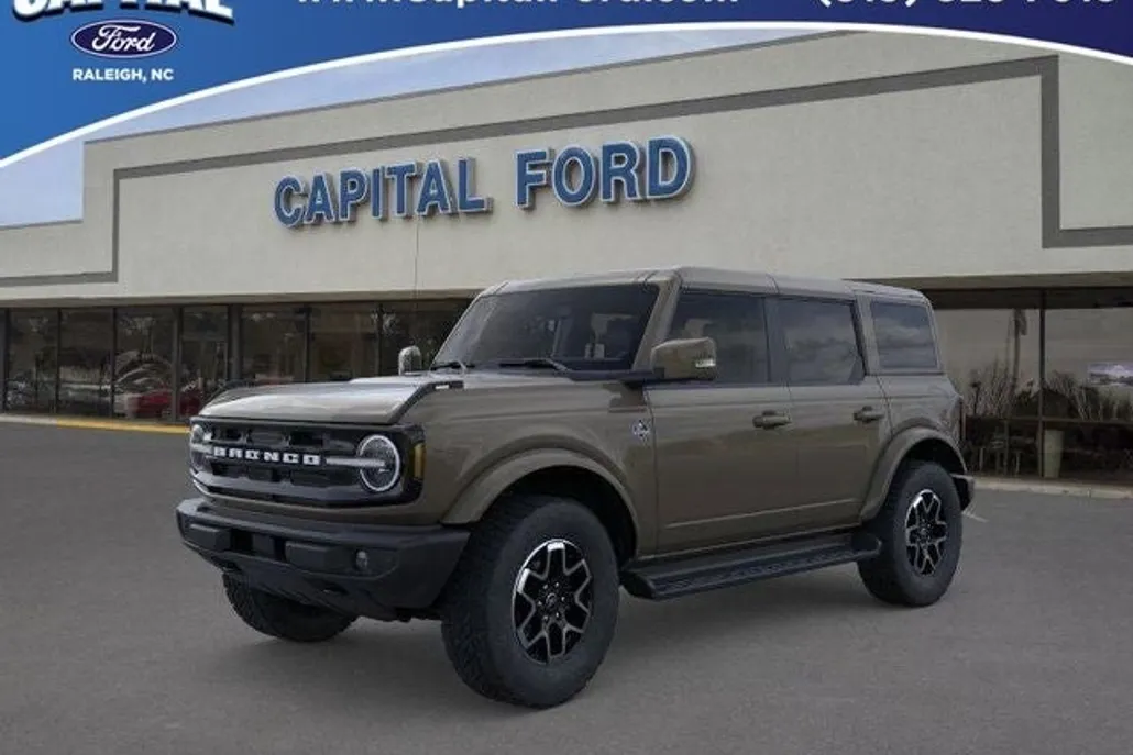 2025 Ford Bronco Outer Banks photo 1