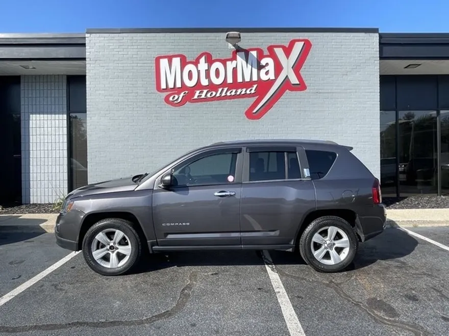 2015 Jeep Compass Sport photo 1