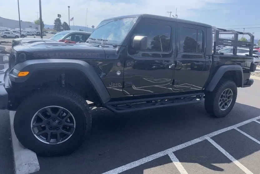 2020 Jeep Gladiator Rubicon photo 1