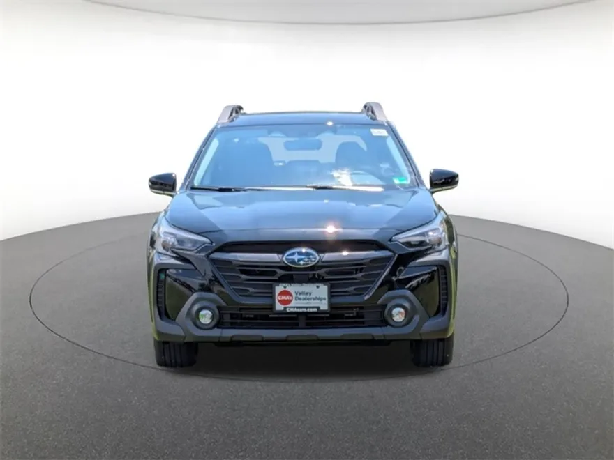 2025 Subaru Outback Premium photo 1