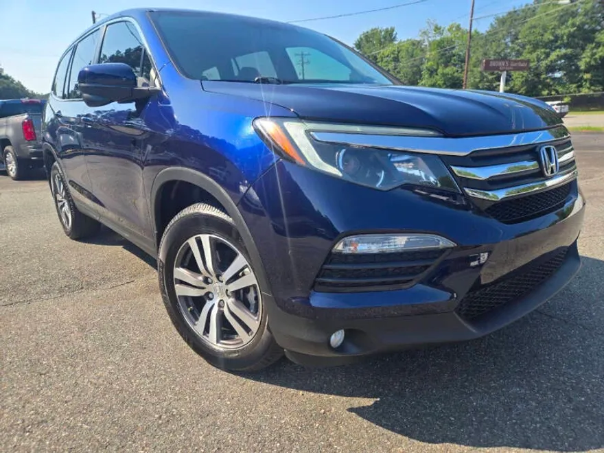 2018 Honda Pilot EX photo 1