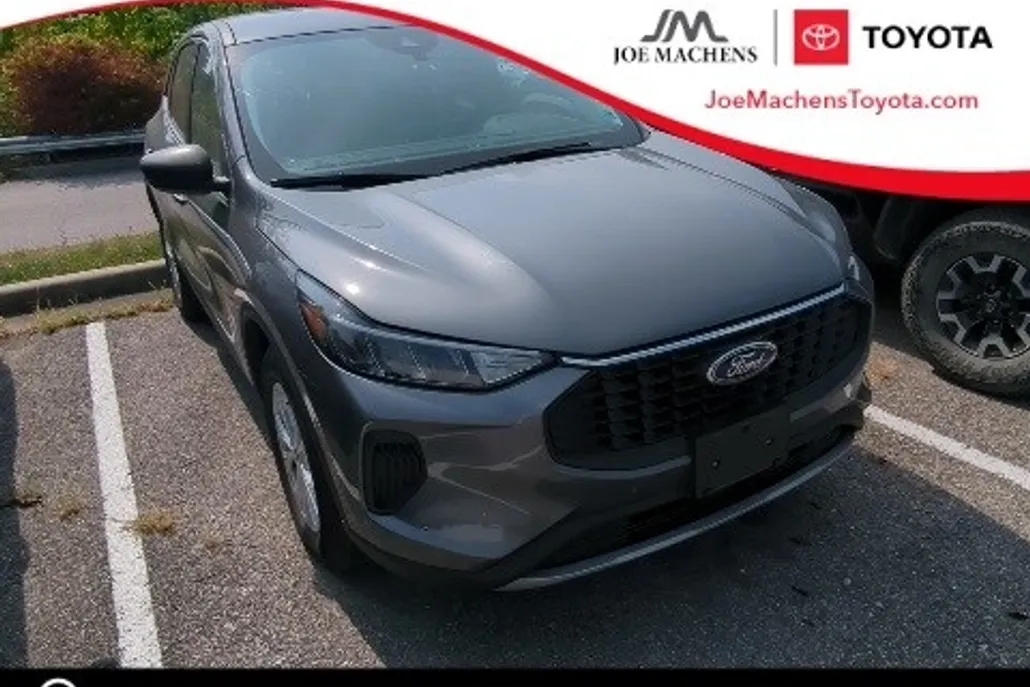 2024 Ford Escape Active photo 1