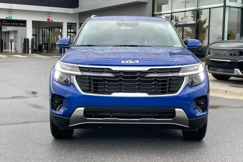 2026 Kia Seltos S photo 1