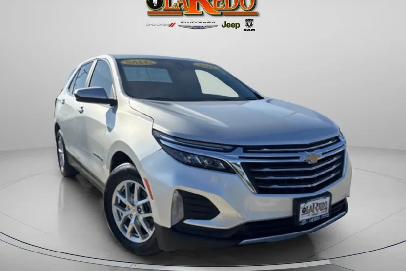 2022 Chevrolet Equinox LT photo 1