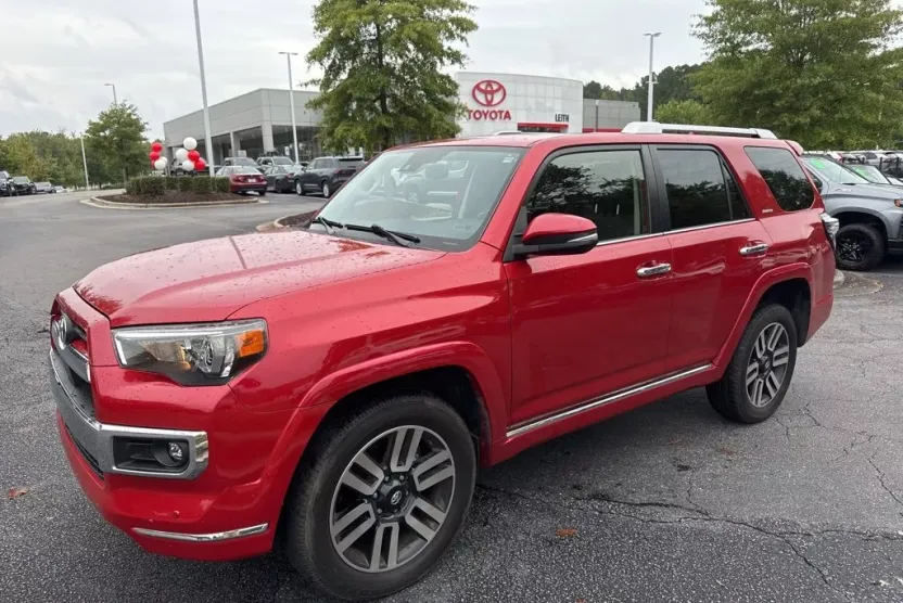 2022 Toyota 4Runner Limited photo 1