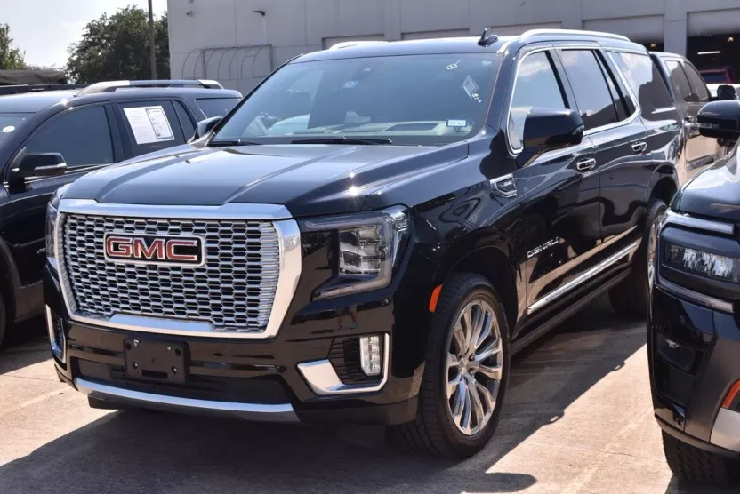 2022 Gmc Yukon Denali photo 1