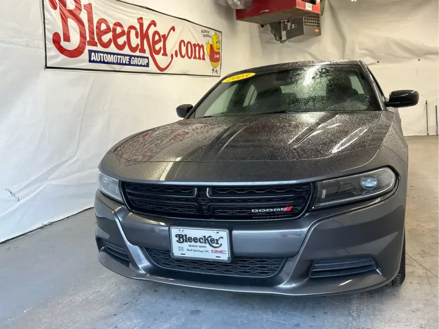 2023 Dodge Charger SXT photo 1