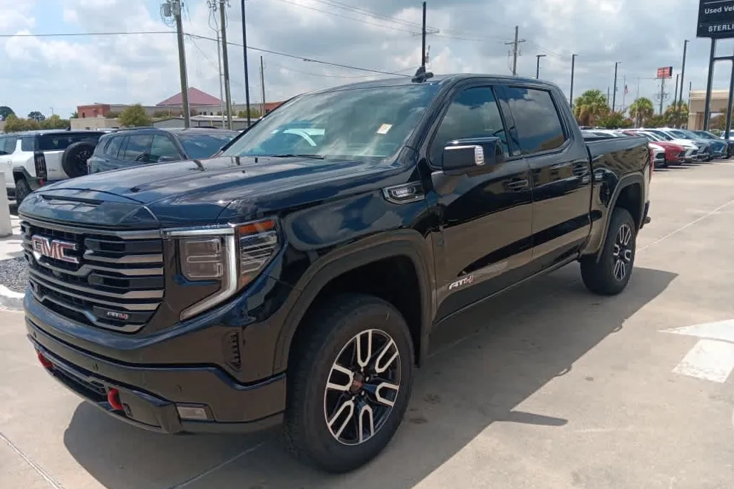 2026 Gmc Sierra 1500 AT4 photo 1