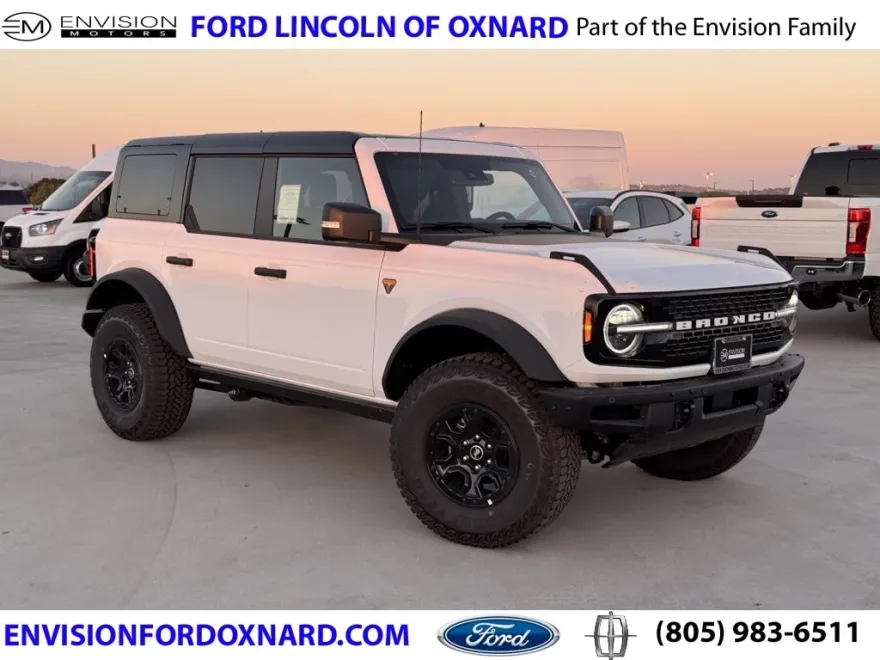 2025 Ford Bronco Badlands photo 1