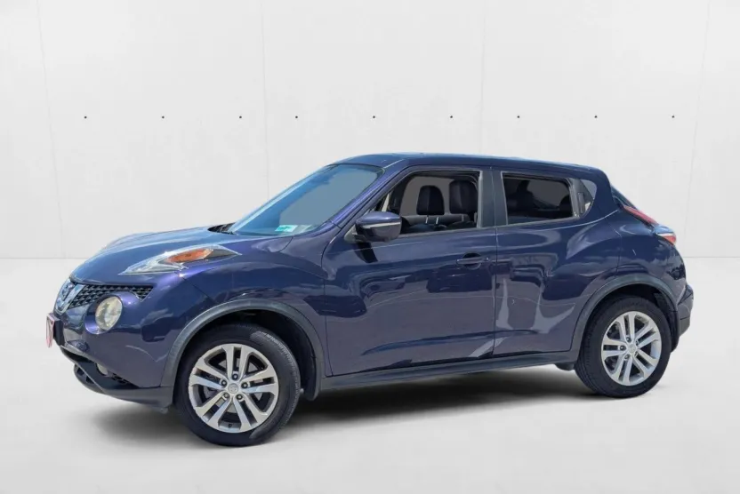 2015 Nissan Juke SL photo 1
