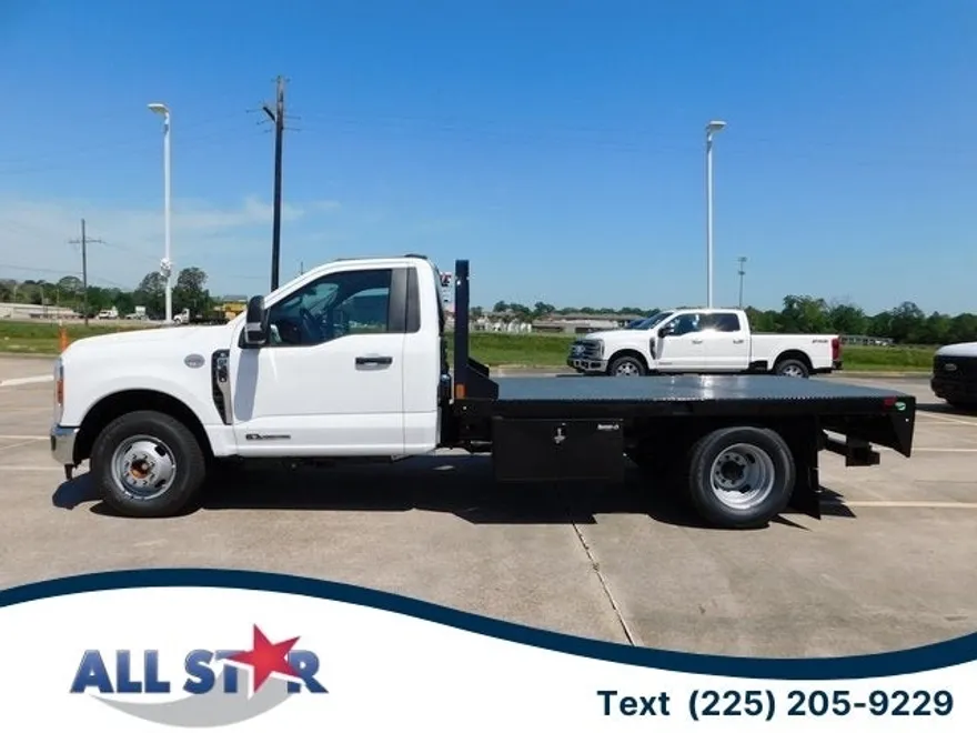 2024 Ford F-350 photo 1