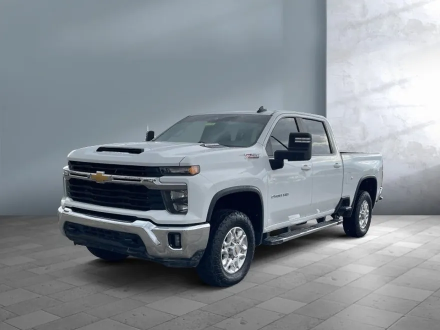 2024 Chevrolet Silverado 2500HD LT photo 1