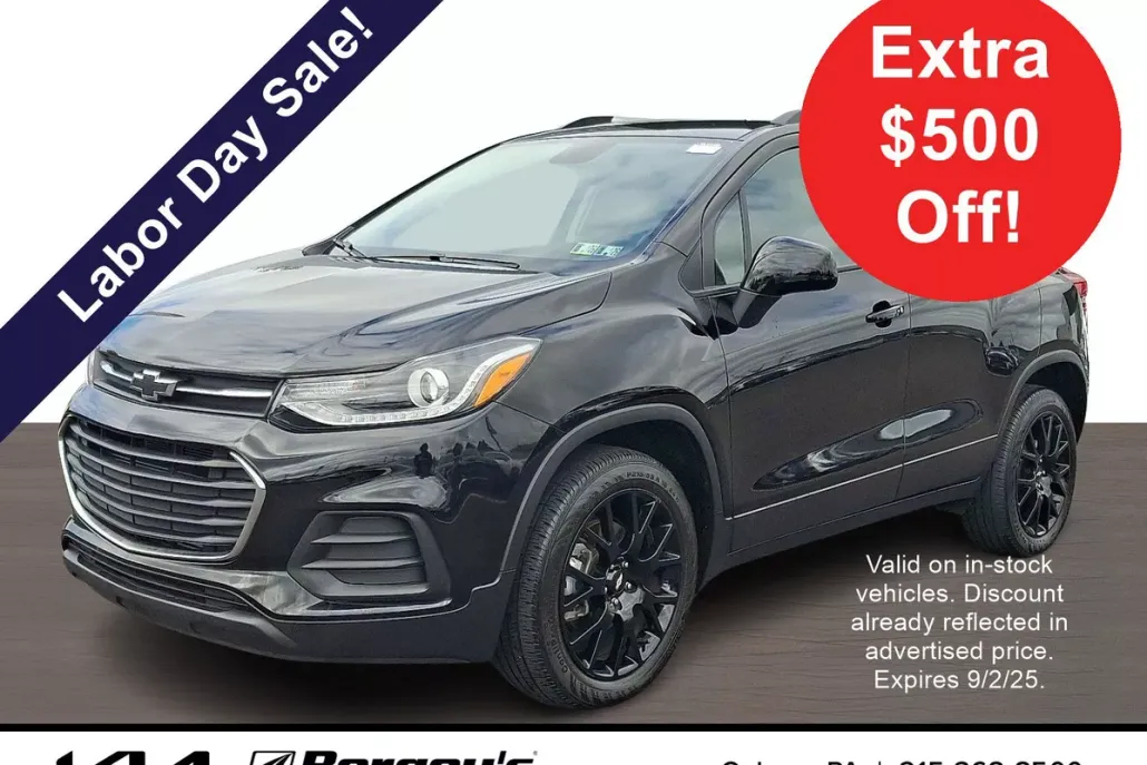 2022 Chevrolet Trax LT photo 1