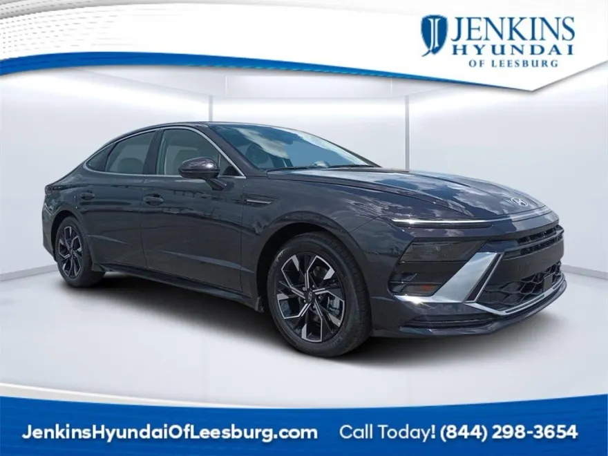 2024 Hyundai Sonata SEL photo 1