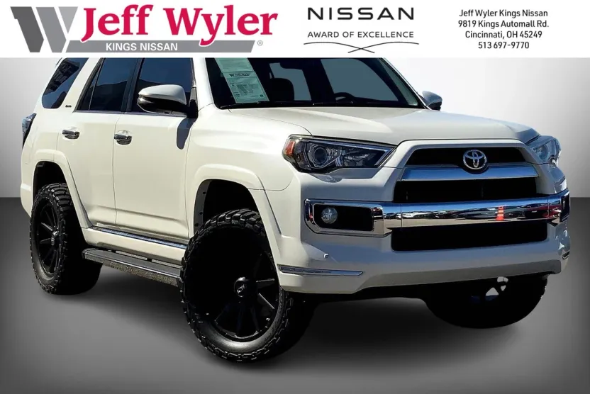 2015 Toyota 4Runner Limited photo 1