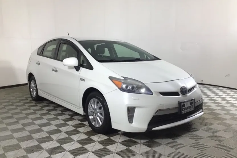 2013 Toyota Prius Plug-in Base photo 1