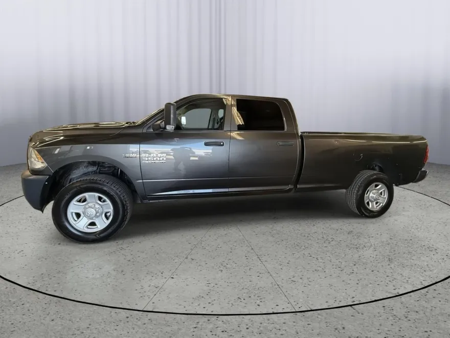 2016 Ram 3500 Tradesman photo 1