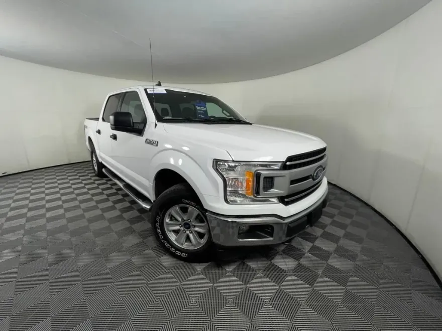 2019 Ford F-150 XLT photo 1