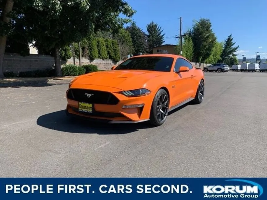 2020 Ford Mustang GT Premium photo 1