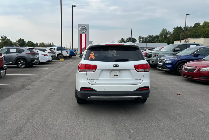 2018 Kia Sorento EX V6 photo 1