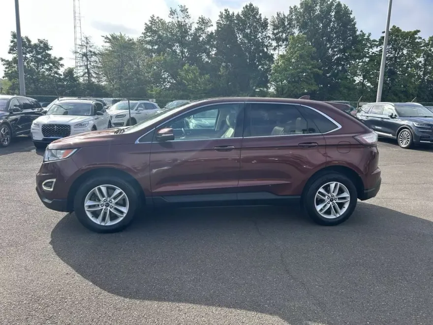 2015 Ford Edge SEL photo 1