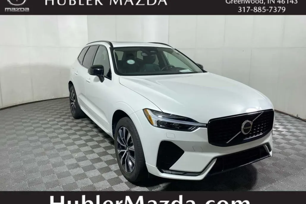 2024 Volvo XC60 Core photo 1