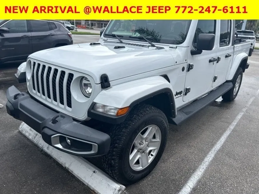 2022 Jeep Gladiator Sport photo 1