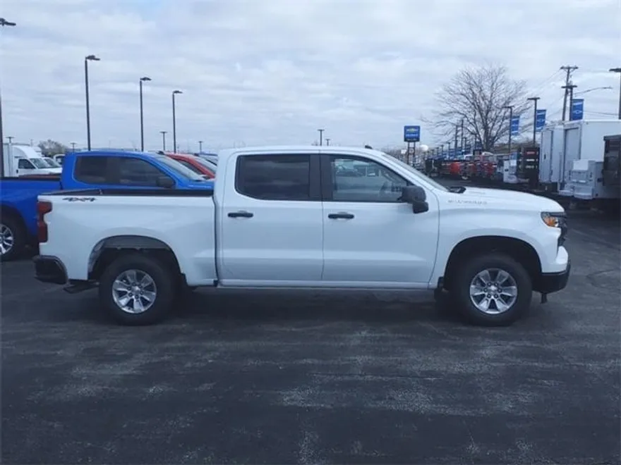 2025 Chevrolet Silverado 1500 photo 1