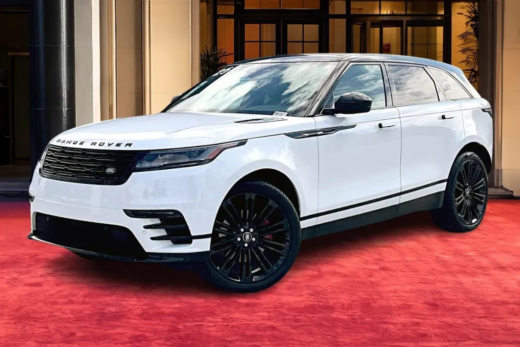 2025 Land Rover Range Rover Velar SE photo 1