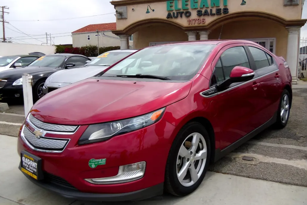 2013 Chevrolet Volt photo 1