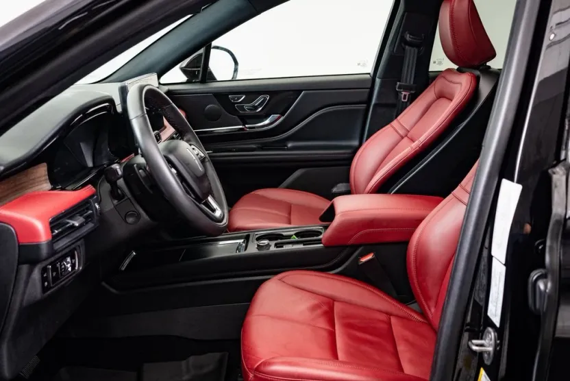2024 Lincoln Corsair Grand Touring photo 1