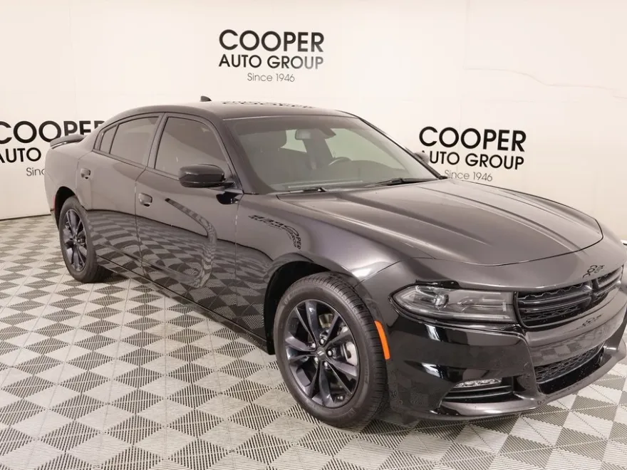 2023 Dodge Charger SXT photo 1