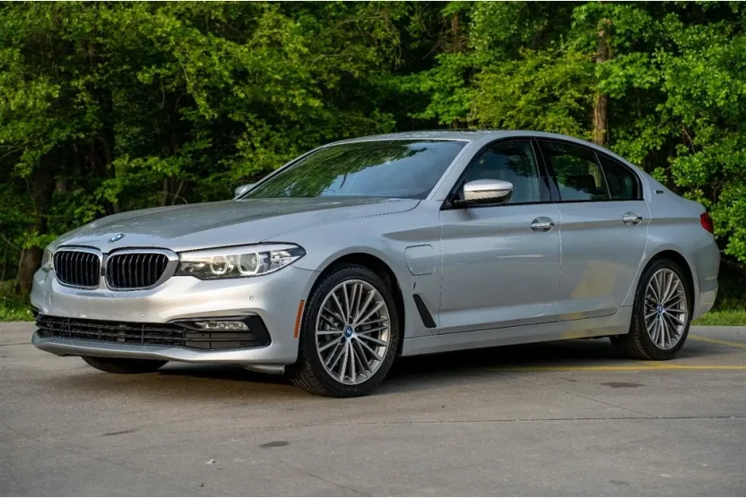 2018 Bmw 530e Sedan photo 1