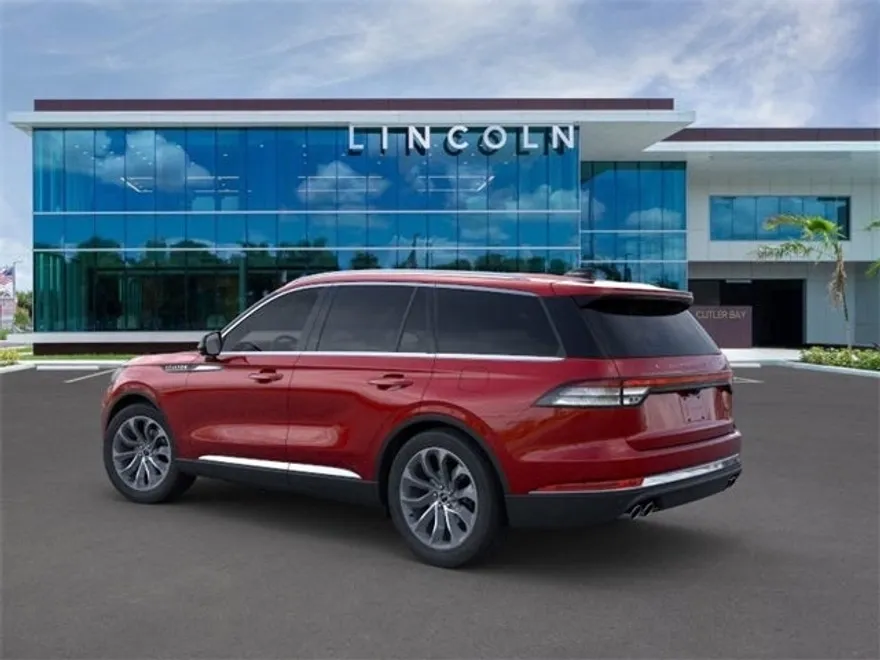 2025 Lincoln Aviator Reserve photo 4