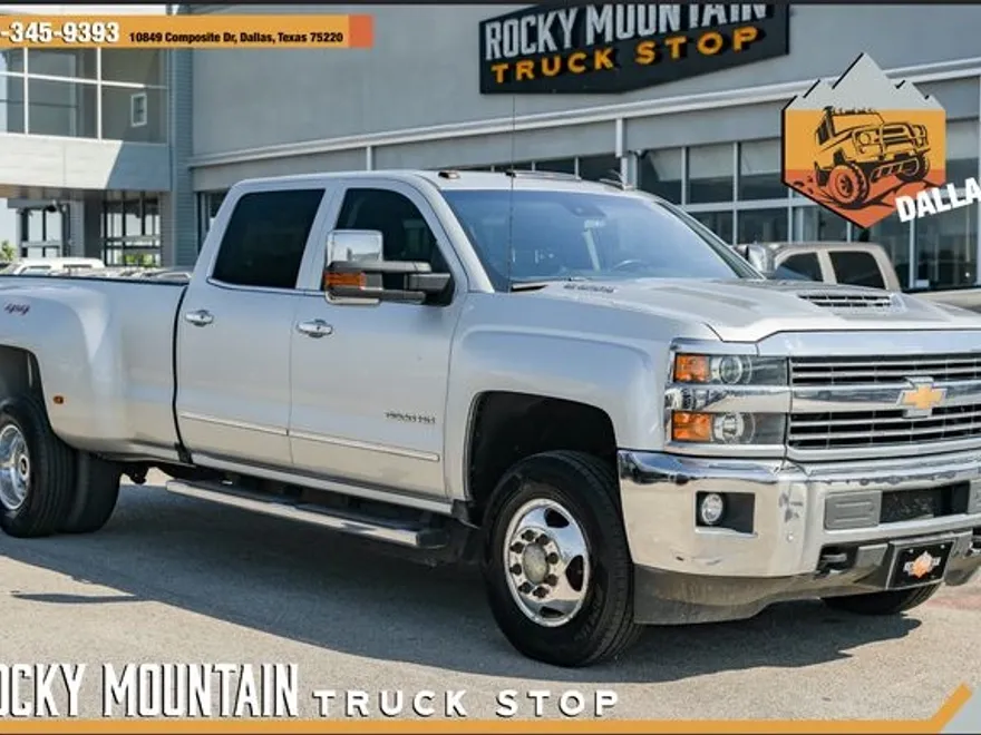 2017 Chevrolet Silverado 3500HD LTZ photo 1