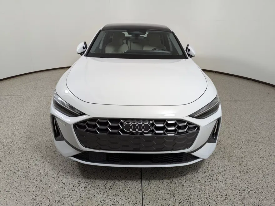 2025 Audi A5 2.0T Prestige photo 1