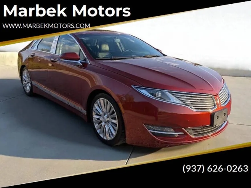 2014 Lincoln MKZ Base photo 1