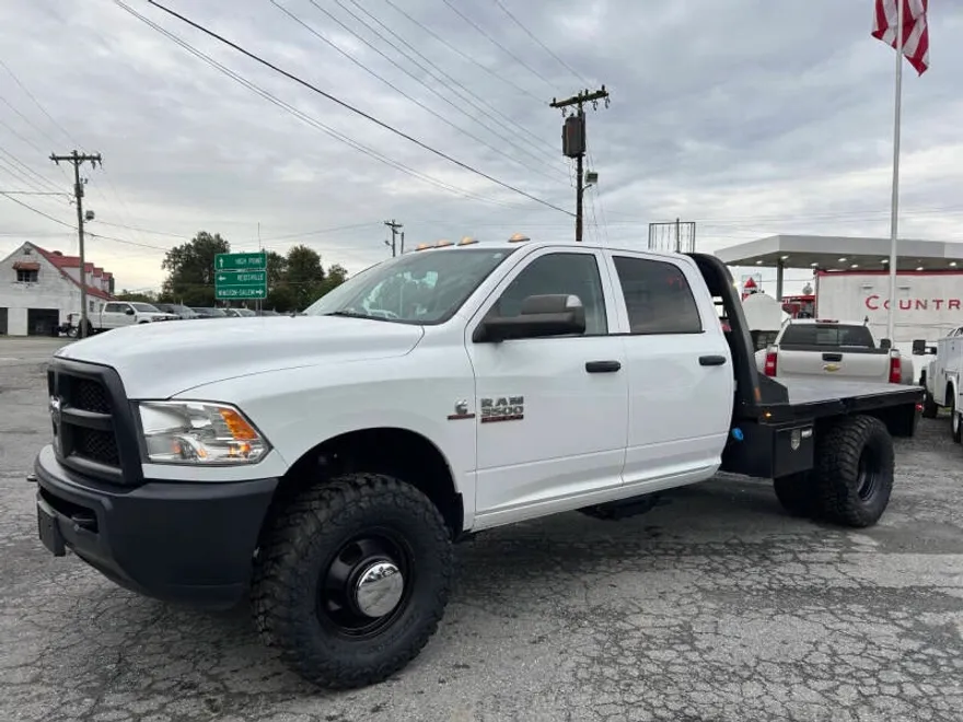 2018 Ram 3500 Tradesman photo 1