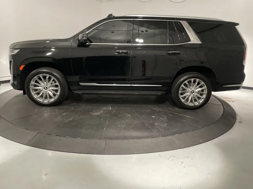 2023 Cadillac Escalade Premium Luxury photo 1