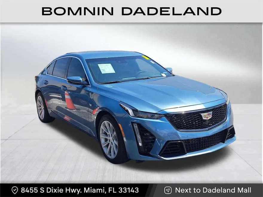 2023 Cadillac CT5 Luxury photo 1