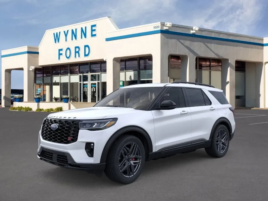 2025 Ford Explorer ST photo 1