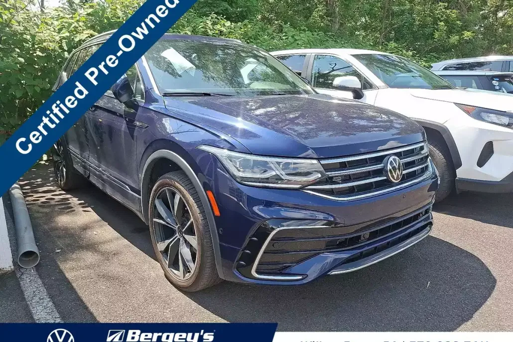 2022 Volkswagen Tiguan SEL Premium R-Line photo 1