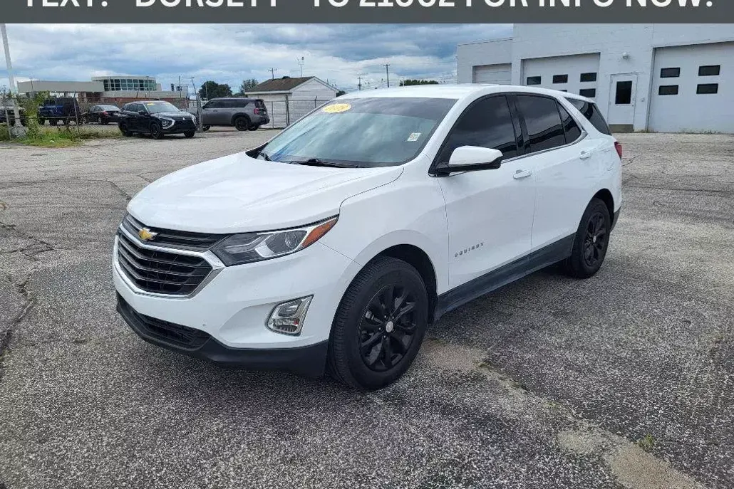 2018 Chevrolet Equinox LT photo 1