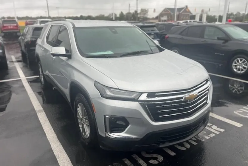 2020 Chevrolet Traverse Cloth photo 1