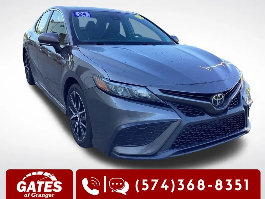 2024 Toyota Camry SE photo 1