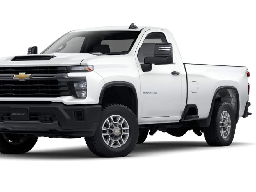 2025 Chevrolet Silverado 2500HD photo 1