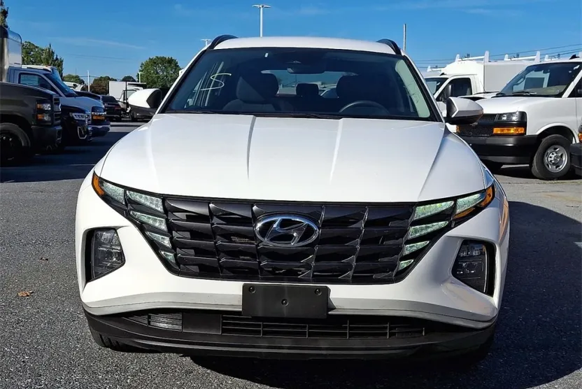 2024 Hyundai Tucson SEL photo 1