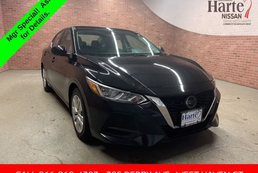 2021 Nissan Sentra S photo 1