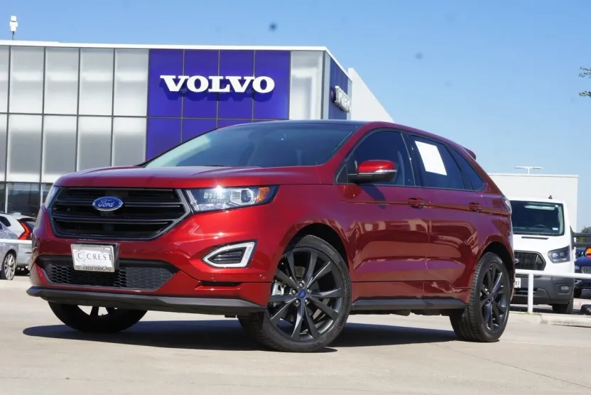 2015 Ford Edge Sport photo 1