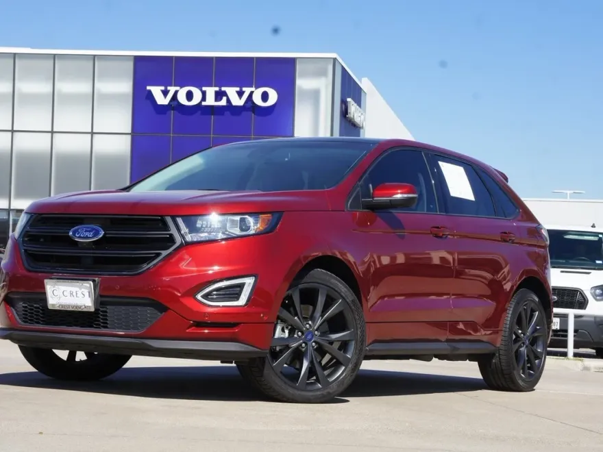 2015 Ford Edge Sport photo 1
